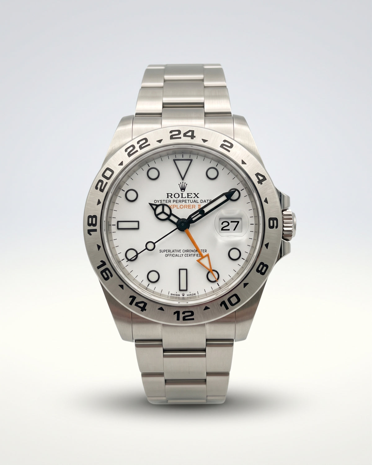 Rolex Explorer II Polar 42 mm Ref. 226570 – vue de face