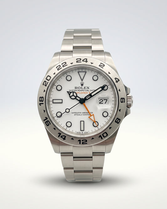 Rolex Explorer II Polar 42 mm Ref. 226570 – vue de face