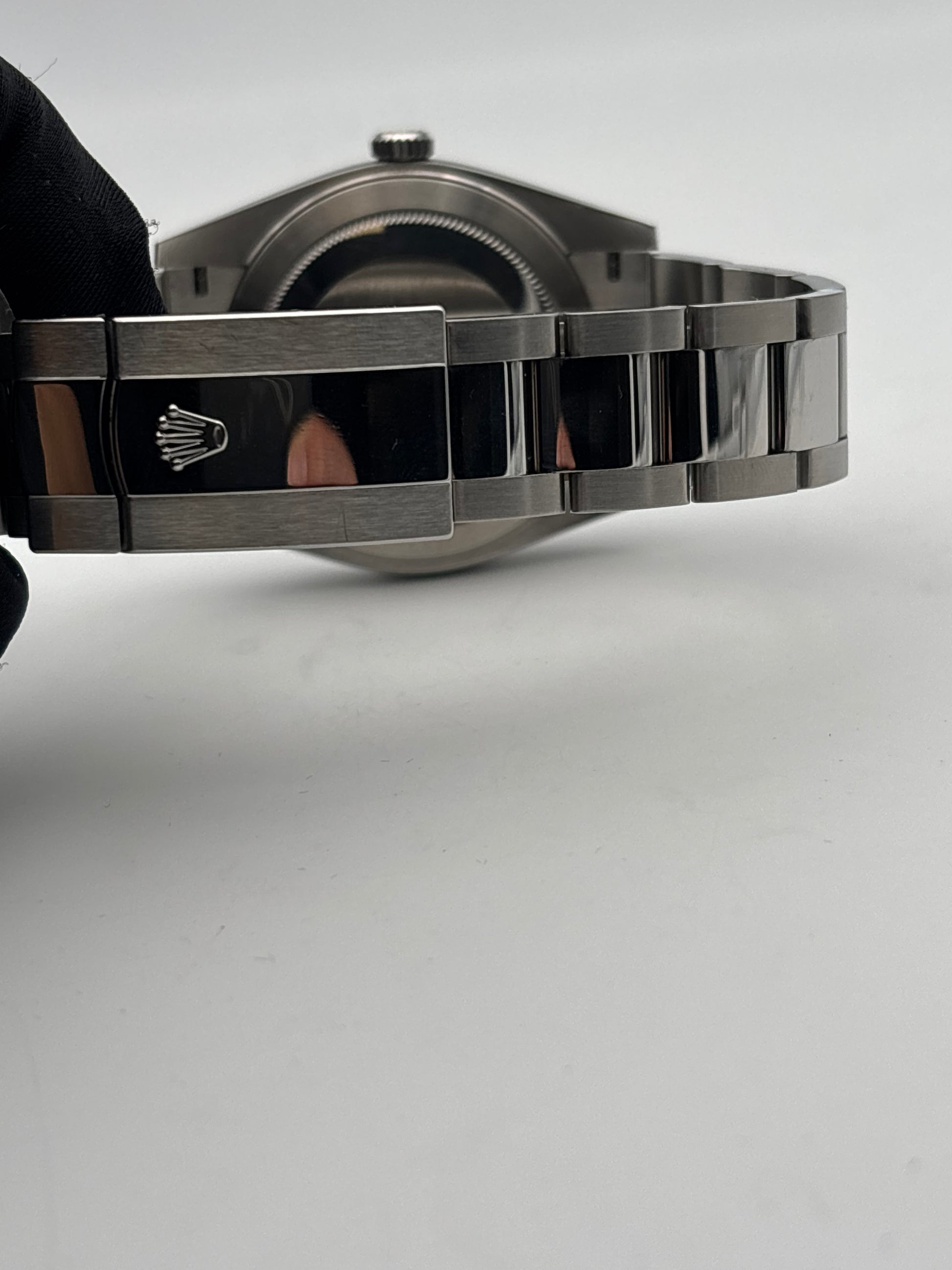 Rolex Datejust 41 126300 – Vue arrière du boîtier Oyster