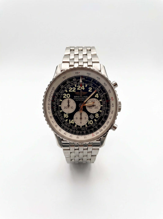 Breitling Navitimer Cosmonaute A22322 – Chronographe 24 heures avec cadran noir et bracelet en acier