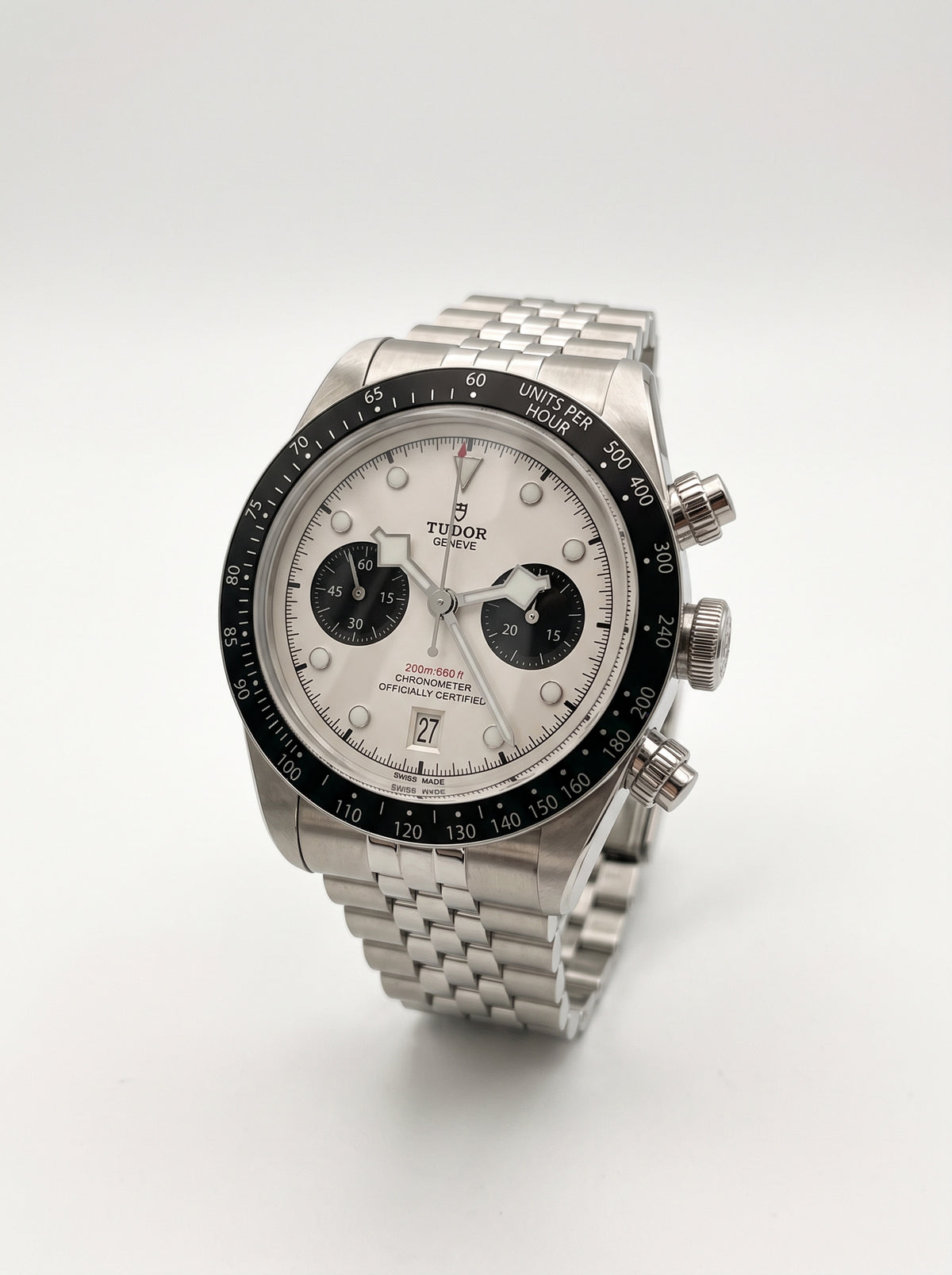 Montre Tudor Black Bay Chrono Panda 79360N – Chronographe élégant avec cadran opalin et lunette noire.